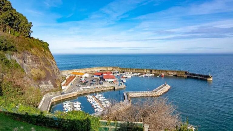 Webcam Lastres (Asturias) – Puerto