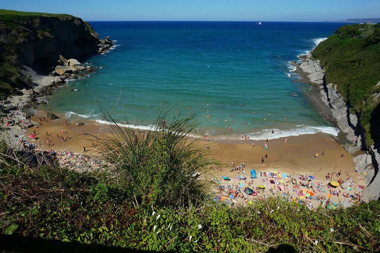 Playa de Mataleñas Cantabria